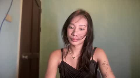 Snapshot of scarlett_sexyyxx chatting on 12.04.25 Scarlett online show from 12.04.25