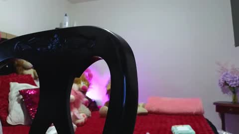 Scarlette online show from 12.04.24