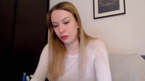 Snapshot of scarlettford chatting on 01.08.26 Scarlett online show from 01.08.26