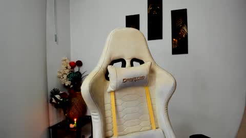 Scarlett online show from 02.27.25