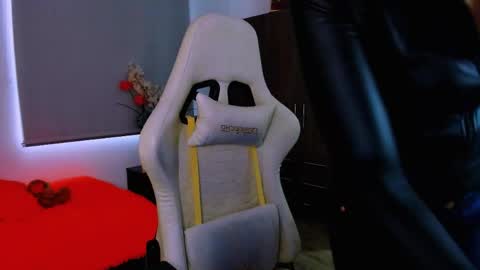 Scarlett online show from 06.08.26