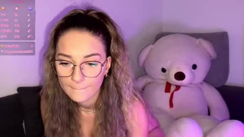 ScarlettSmithz online show from 11.17.25