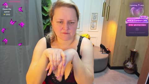 Scarlett online show from 04.01.26