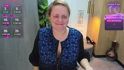 Scarlett online show from 04.20.26