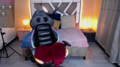 Scarllett online show from 12.19.24