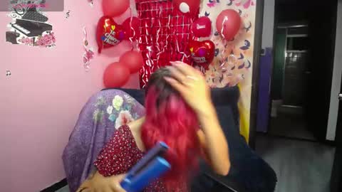 Scarllett online show from 02.20.25