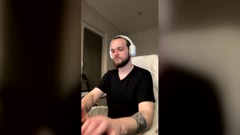 Charlie online show from 05.13.26