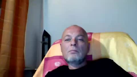 Snapshot of schnibschnab chatting on 10.01.25 schnibschnab online show from 10.01.25