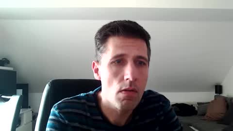Snapshot of schnuckigeil chatting on 01.20.25 Dildomen online show from 01.20.25