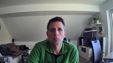 Snapshot of schnuckigeil chatting on 11.06.25 Dildomen online show from 11.06.25