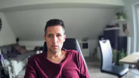 Snapshot of schnuckigeil chatting on 12.03.25 Dildomen online show from 12.03.25