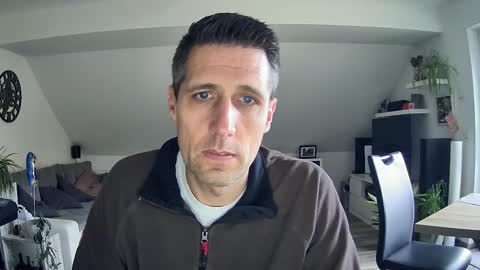 Snapshot of schnuckigeil chatting on 02.11.26 Dildomen online show from 02.11.26