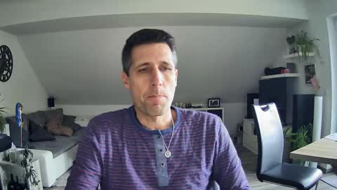 Snapshot of schnuckigeil chatting on 02.16.26 Dildomen online show from 02.16.26