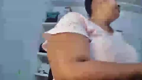 Snapshot of schoco_milf chatting on 02.20.25 mai latina online show from 02.20.25