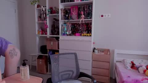 Rina online show from 11.15.25