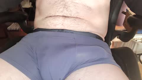 Snapshot of schooldayz chatting on 12.01.24 schooldayz online show from 12.01.24