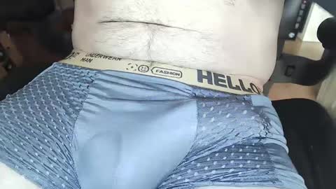 Snapshot of schooldayz chatting on 12.25.24 schooldayz online show from 12.25.24