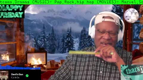 Snapshot of scifidiscoguy chatting on 01.10.25 ...PHIL... online show from 01.10.25