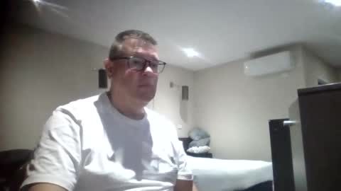 Snapshot of scoobs71 chatting on 10.15.25 Scoobs online show from 10.15.25