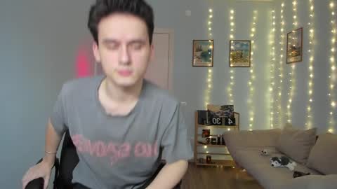 Snapshot of scooby_r chatting on 12.21.24 Thomas brunette and Alex blond online show from 12.21.24