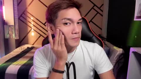 Snapshot of scorphoenix chatting on 12.28.24 Not Angelo online show from 12.28.24