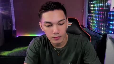 Snapshot of scorphoenix chatting on 01.08.25 Not Angelo online show from 01.08.25