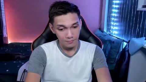 Snapshot of scorphoenix chatting on 01.12.25 Not Angelo online show from 01.12.25