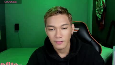 Snapshot of scorphoenix chatting on 11.13.25 Not Angelo online show from 11.13.25