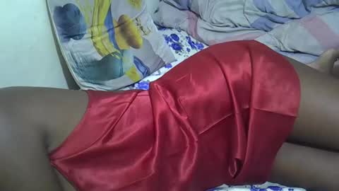 Its Lilly online show from 12.08.24