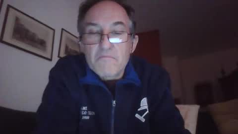 Snapshot of scotchwhieskie chatting on 01.08.26 scotchwhieskie online show from 01.08.26