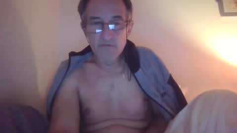 Snapshot of scotchwhieskie chatting on 01.14.26 scotchwhieskie online show from 01.14.26