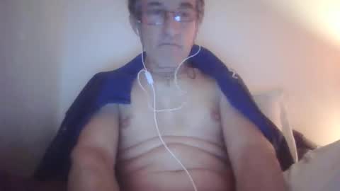 Snapshot of scotchwhieskie chatting on 02.11.26 scotchwhieskie online show from 02.11.26