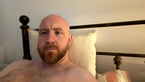 Snapshot of scottric chatting on 05.03.26 SexyDaddy online show from 05.03.26