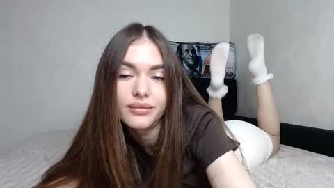 Snapshot of scratc_h chatting on 11.27.25 scratc_h online show from 11.27.25