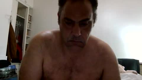 Snapshot of scubi007 chatting on 10.01.25 scubi007 online show from 10.01.25