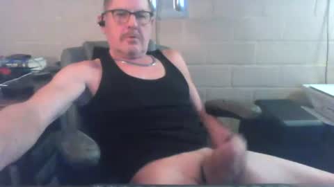 Snapshot of sdh69 chatting on 05.21.26 eating pussy sucking dick online show from 05.21.26