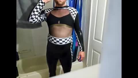 Snapshot of sdraftt45 chatting on 02.18.25 Arin online show from 02.18.25