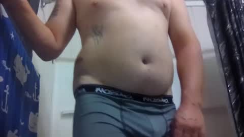 Snapshot of sdraftt45 chatting on 10.12.25 Arin online show from 10.12.25