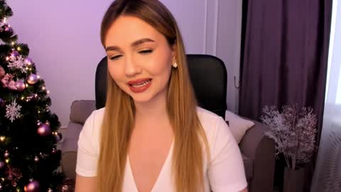 Kate online show from 12.23.24