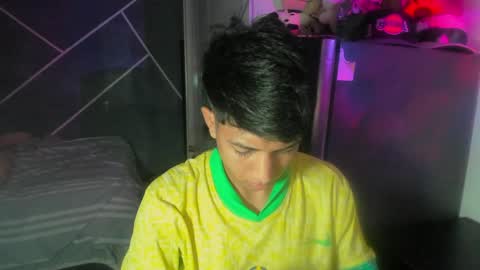 Snapshot of sean_scoth2 chatting on 12.28.24 Sean Scoth online show from 12.28.24