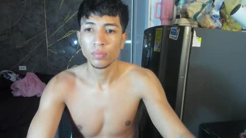 Snapshot of sean_scoth2 chatting on 10.26.25 Sean Scoth online show from 10.26.25