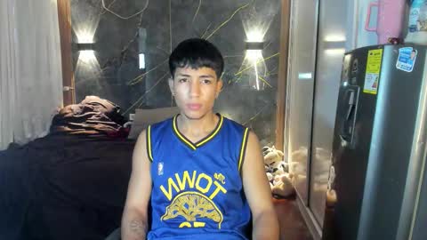 Snapshot of sean_scoth2 chatting on 10.26.25 Sean Scoth online show from 10.26.25