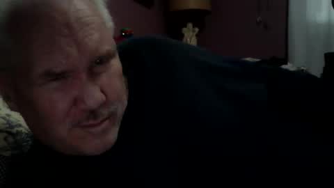 Snapshot of seanstiffy3916 chatting on 11.25.25 seanstiffy3916 online show from 11.25.25