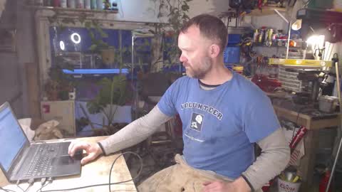 Seattlemanwhore online show from 11.17.25