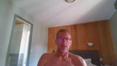 Snapshot of seb846894 chatting on 06.07.26 seb846894 online show from 06.07.26