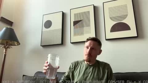 Snapshot of seb_tv chatting on 10.04.25 Sebastian online show from 10.04.25