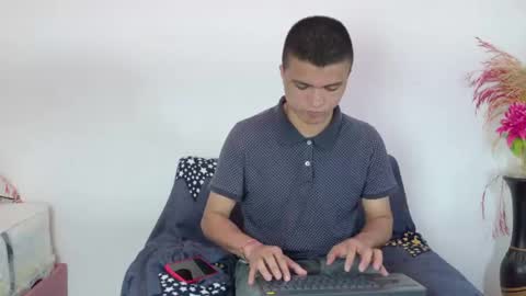 ely online show from 04.19.26