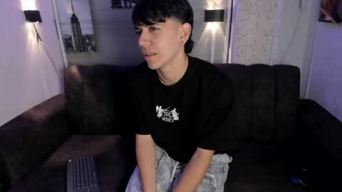 sebas_pretty7 online show from 04.01.26