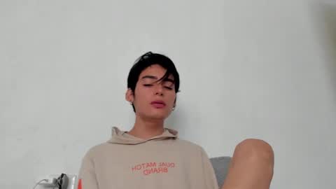 Snapshot of sebas_rosse chatting on 12.05.24 sebastian online show from 12.05.24