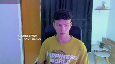 Snapshot of sebascuterouss chatting on 04.18.26 sebas 3 online show from 04.18.26